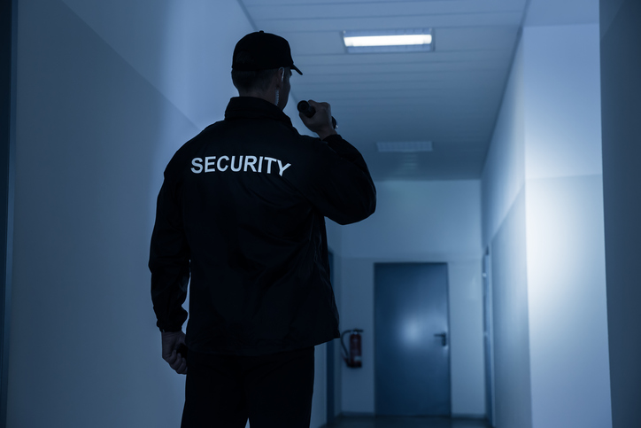 Improving Security Guard Services Through Feedback Management